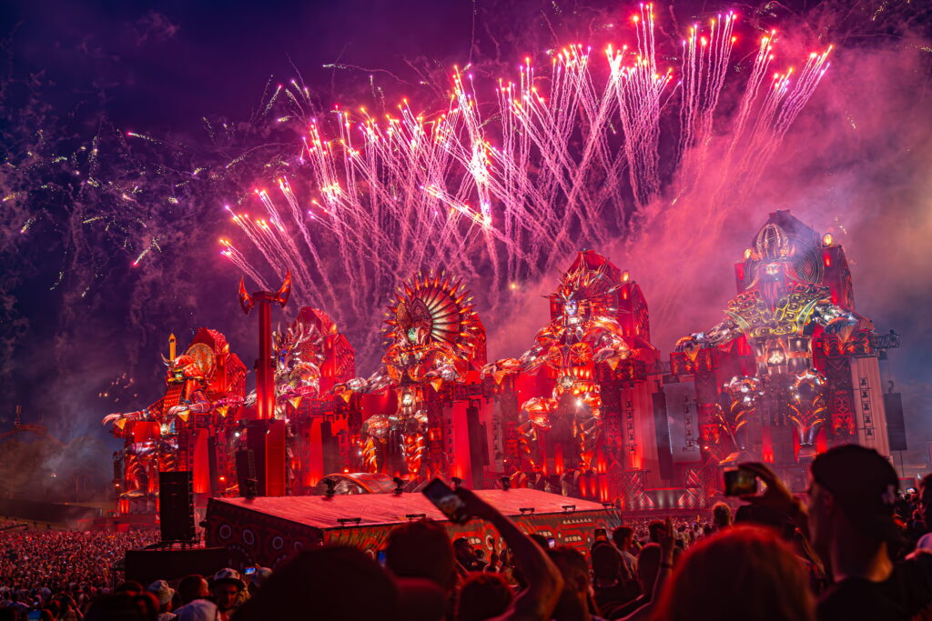 MOTO-IN-73_66846dcd36145