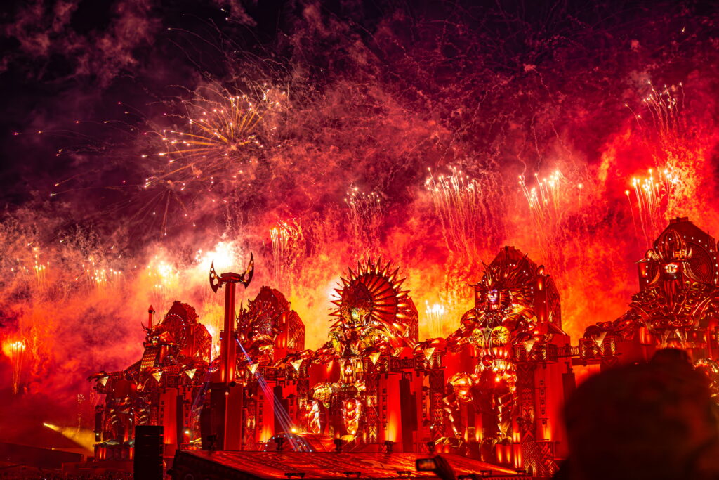 MOTO-IN-74_66846d8e96357