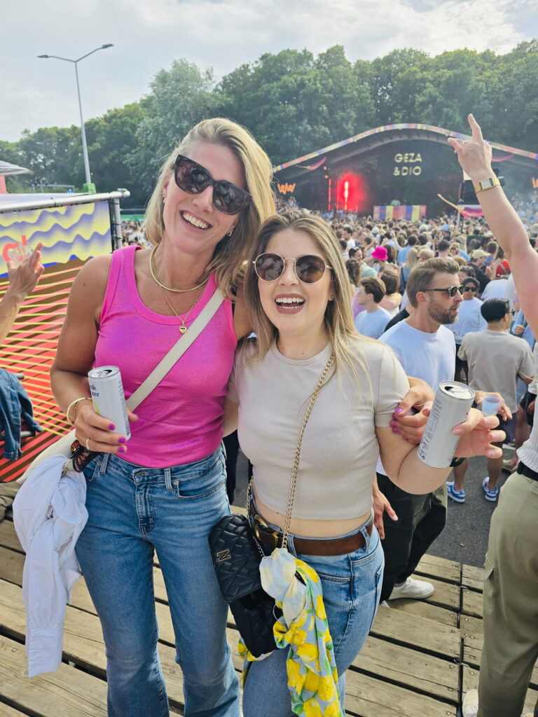 9B9C4405-5324-4D00-92BB-907176EE402F